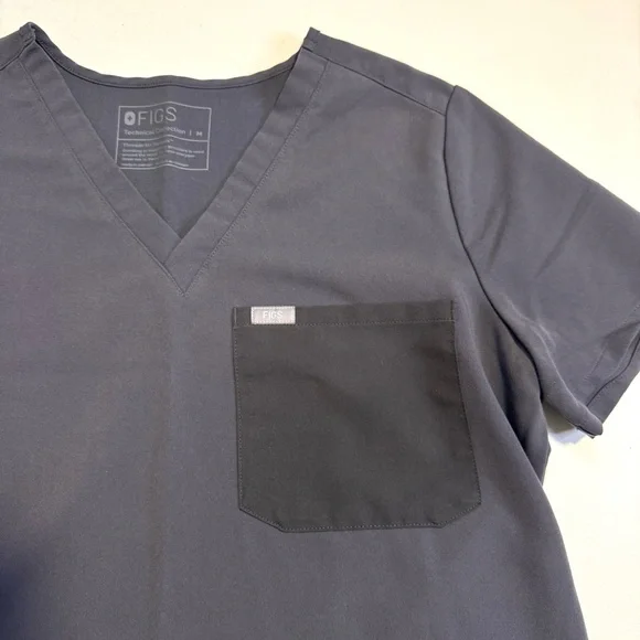 Figs Catarina One Pocket Scrub Top Charcoal V-Neck Colorblock Dark Pocket Medium - Picture 2 of 7